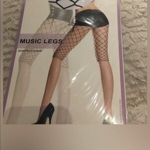 Music legs fishnet